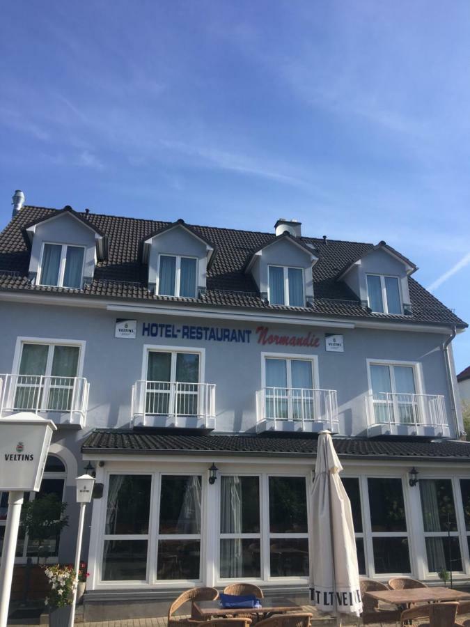 Hotel Restaurant Normandie Schildow Esterno foto